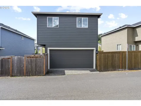 7334 N 93rd Avenue Camas WA 98607