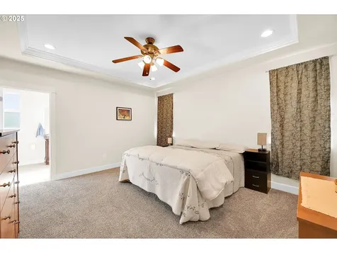 547 Ethan Court Springfield OR 97477