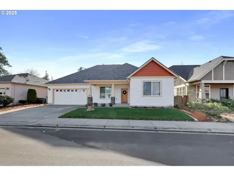 547 Ethan Court Springfield OR 97477
