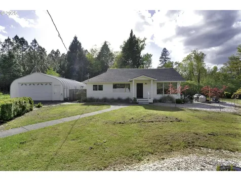 608 Flournoy Valley Road Roseburg OR 97471