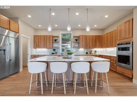 14 Juarez Street Lake Oswego OR 97035