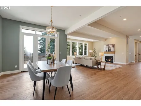 14 Juarez Street Lake Oswego OR 97035
