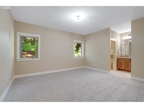 14 Juarez Street Lake Oswego OR 97035