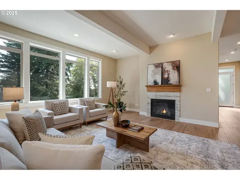 14 Juarez Street Lake Oswego OR 97035
