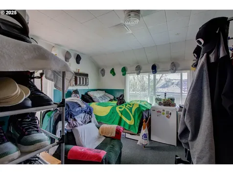 910 SE Kane Street Roseburg OR 97470