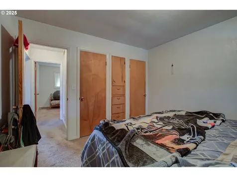 910 SE Kane Street Roseburg OR 97470