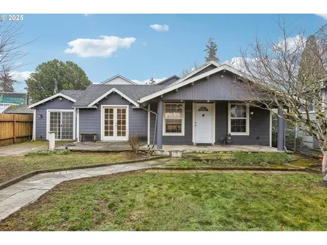 5116 SE Knapp Street Portland OR 97206