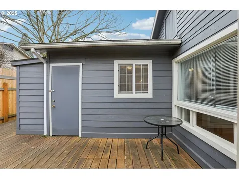 5116 SE Knapp Street Portland OR 97206