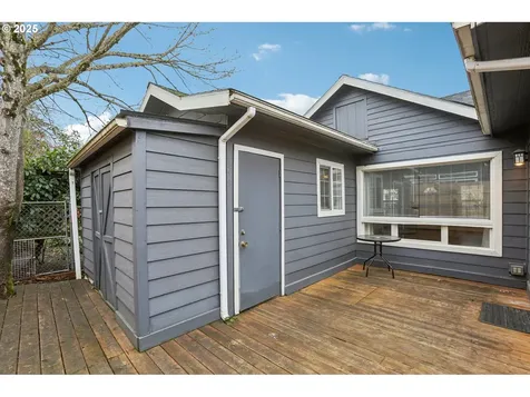 5116 SE Knapp Street Portland OR 97206