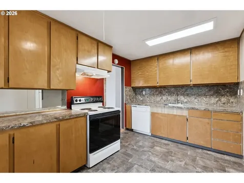 1311 E 32nd Avenue Vancouver WA 98661