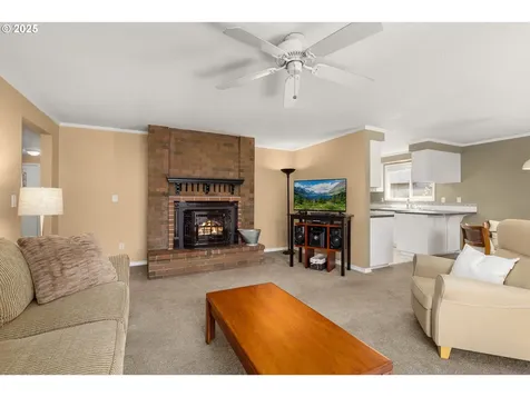 1775 NE Carole Court Hillsboro OR 97124