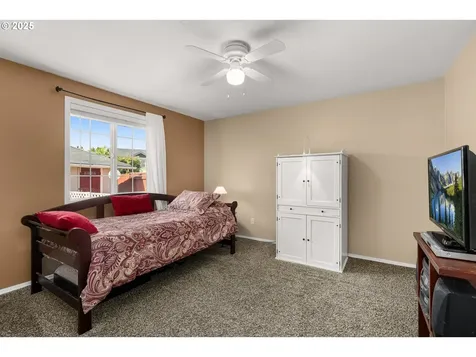 1775 NE Carole Court Hillsboro OR 97124