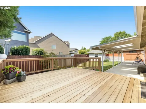 1775 NE Carole Court Hillsboro OR 97124