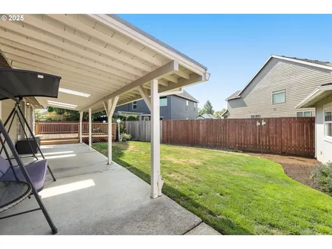1775 NE Carole Court Hillsboro OR 97124