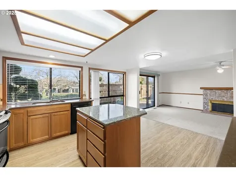 15609 NE Summerplace Drive Portland OR 97230