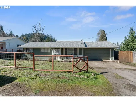 220 S 70th Street Springfield OR 97478