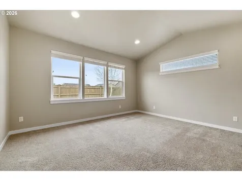 2433 NW Hazelwood Avenue Redmond OR 97756