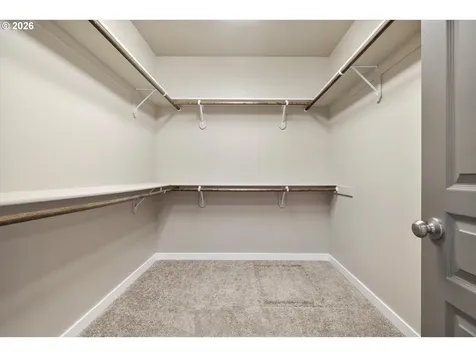 2433 NW Hazelwood Avenue Redmond OR 97756