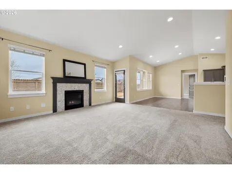 2433 NW Hazelwood Avenue Redmond OR 97756