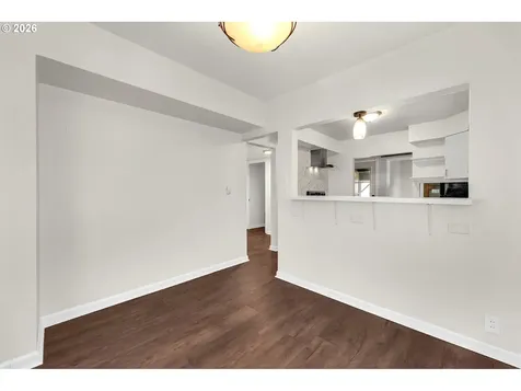 807 N 8th Avenue Kelso WA 98626