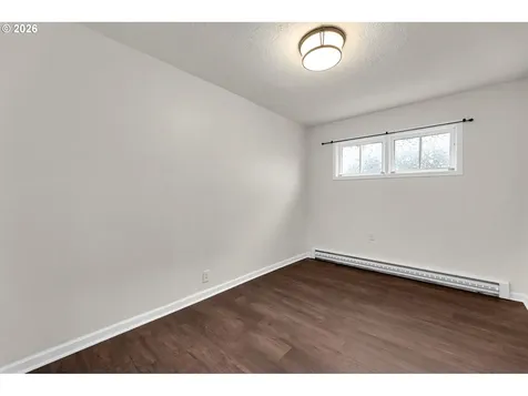 807 N 8th Avenue Kelso WA 98626