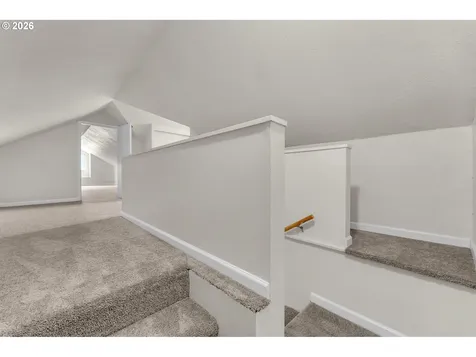 807 N 8th Avenue Kelso WA 98626