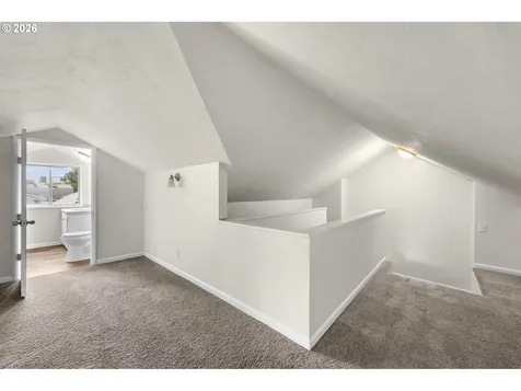 807 N 8th Avenue Kelso WA 98626