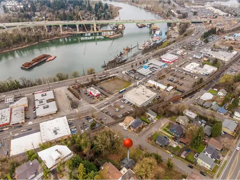 1016 Center Street Oregon City OR 97045