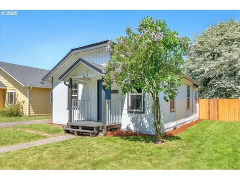3114 Delaware Street Longview WA 98632