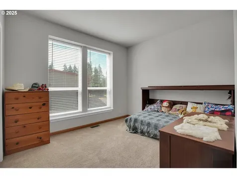 19313 S Upper Highland Road Beavercreek OR 97004
