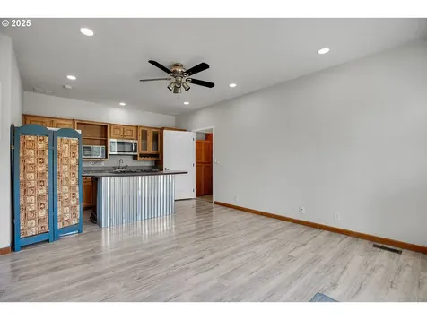 19313 S Upper Highland Road Beavercreek OR 97004