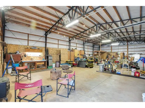 19313 S Upper Highland Road Beavercreek OR 97004