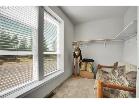 19313 S Upper Highland Road Beavercreek OR 97004