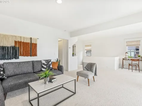 5235 SW View Point Terrace Portland OR 97239