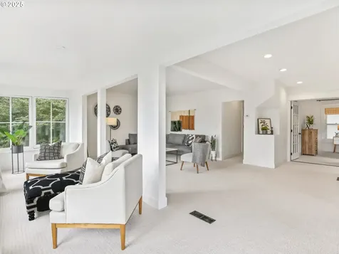 5235 SW View Point Terrace Portland OR 97239