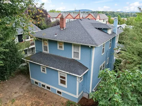 5235 SW View Point Terrace Portland OR 97239
