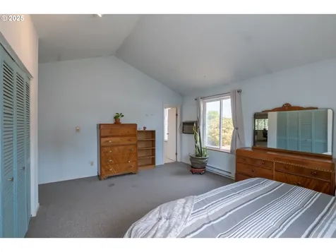 1889 NW Sunny Lane Albany OR 97321