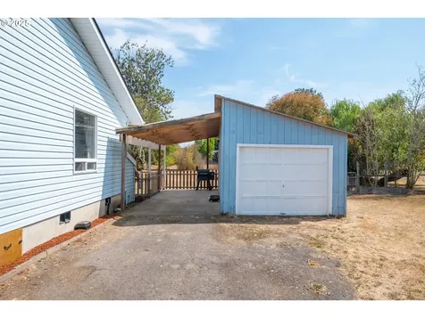 1889 NW Sunny Lane Albany OR 97321