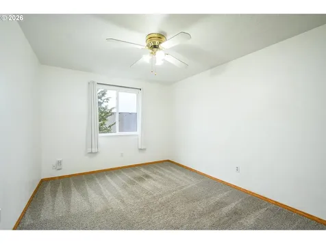 1855 NW Jillanne Court Mcminnville OR 97128