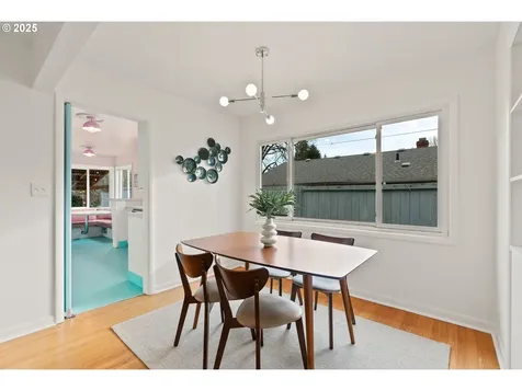 59 NE Russet Street Portland OR 97211