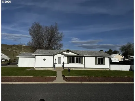 1070 Grove Street Baker City OR 97814