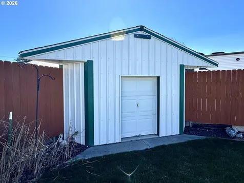 1070 Grove Street Baker City OR 97814