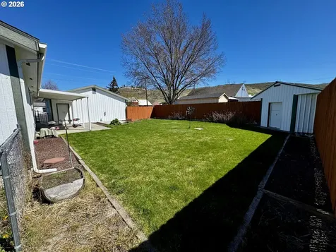 1070 Grove Street Baker City OR 97814