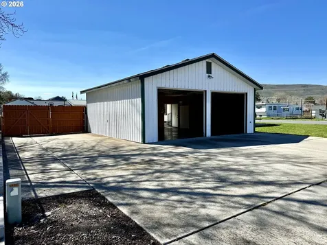 1070 Grove Street Baker City OR 97814