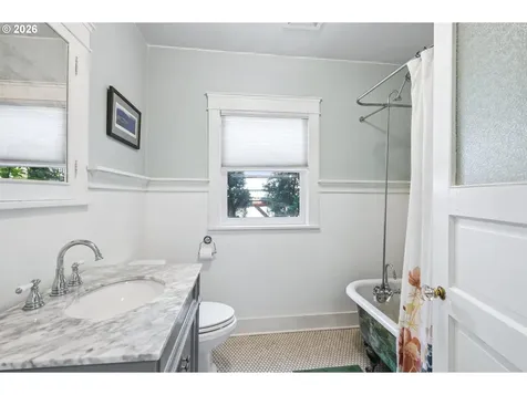 5805 NE Rodney Avenue Portland OR 97211