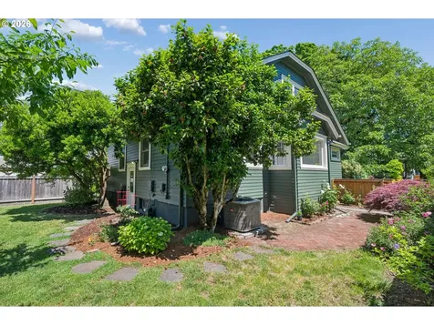 5805 NE Rodney Avenue Portland OR 97211
