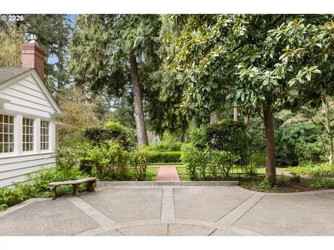 261 SW Birdshill Road Portland OR 97219