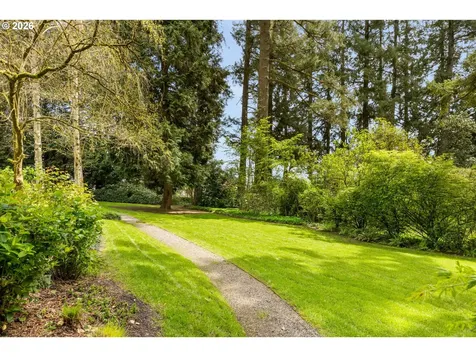 261 SW Birdshill Road Portland OR 97219