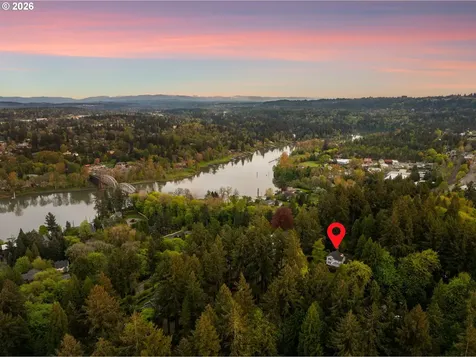 261 SW Birdshill Road Portland OR 97219