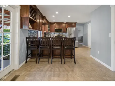 11906 NE 46th Street Vancouver WA 98682